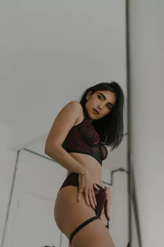 Sutiã Tiamate na internet