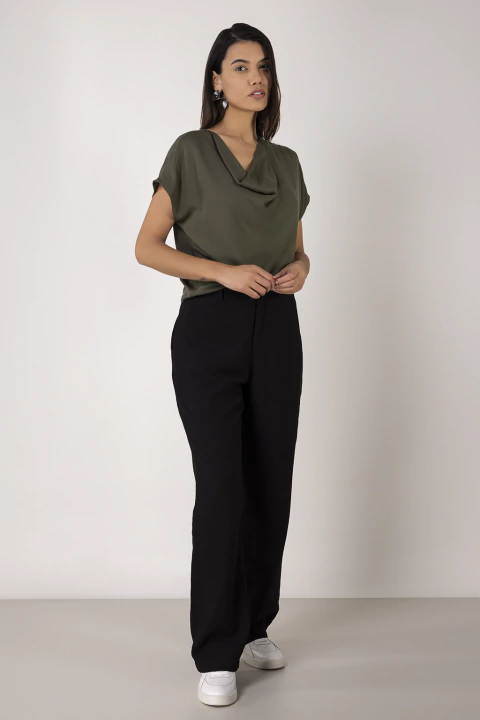 Blusa Feminina Decote Degade Manga Curta Militar