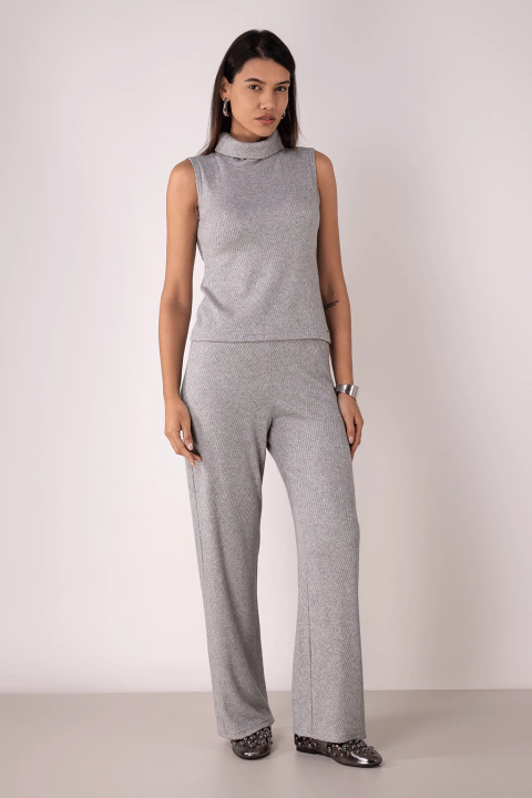 Regata Gola Alta Tricot Geométrica Cinza