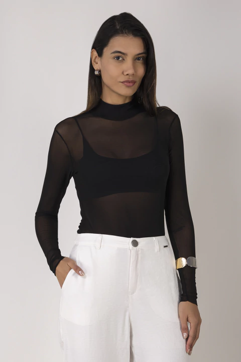 Blusa Tule Preta Manga Longa