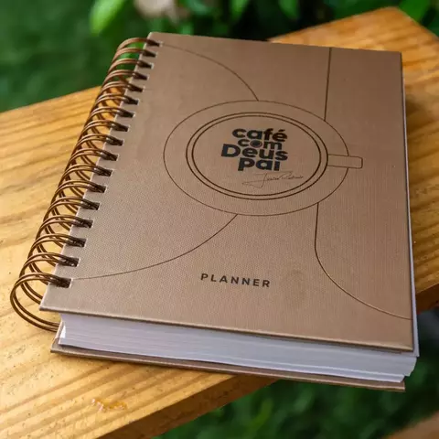 Café com Deus Pai (capa dura) 2025 + Planner + Filtros exclusivos - comprar online