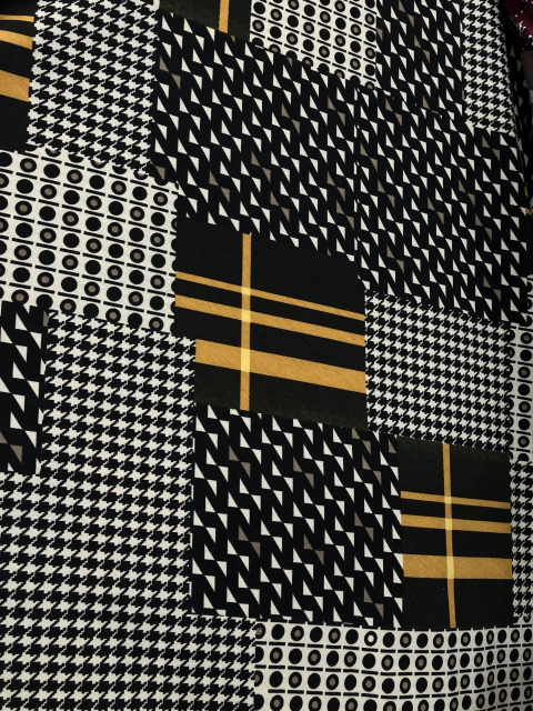 Punto Roma Multi Patch black and yellow