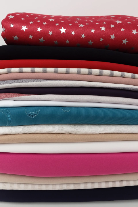 R141 - Retazos - CREPE ZARA FUCSIA - comprar online