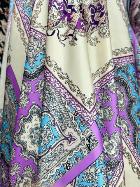 Saten Squares Violet