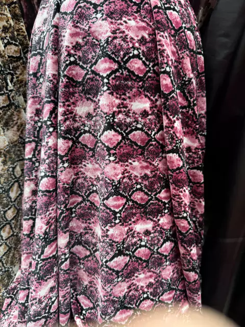 Velvet Elastizado Piton magenta