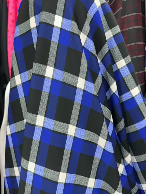 Scuba Estampada Escocesa 13