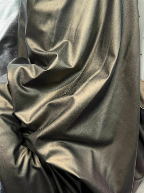 Scuba Engomado COBRE