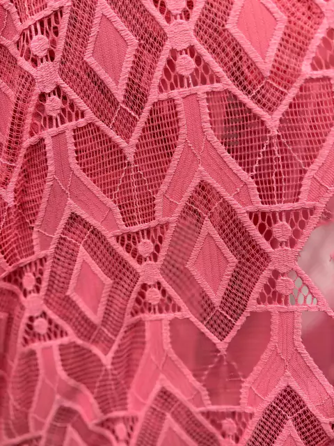 Encaje Elastizado 040 - "Y" CORAL