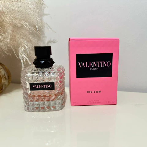 10 ml no frasco original - Donna Born in Roma EDP