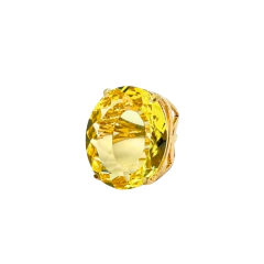 Anel com pedra natural amarela oval e banho em ouro 18K