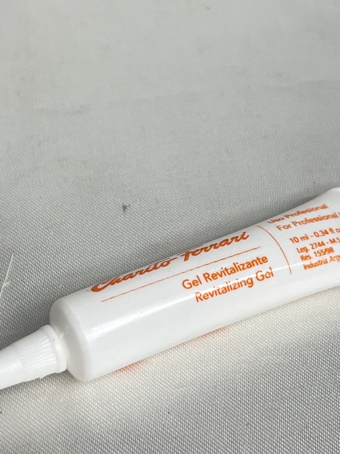 Gel Revitalizante- CHARITO FERRARI - comprar online