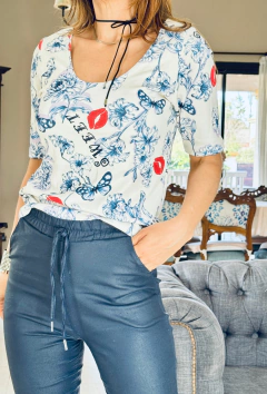 Remera Sweet mangas cortas - LA SALA SHOWROOM