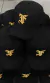 BONÉ MASCULINO SNAPBACK SUEDE PRETO/DOURADO