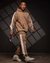 CONJUNTO DE MOLETOM MASCULINO STRIPED HOODIE MARROM/OFF - comprar online