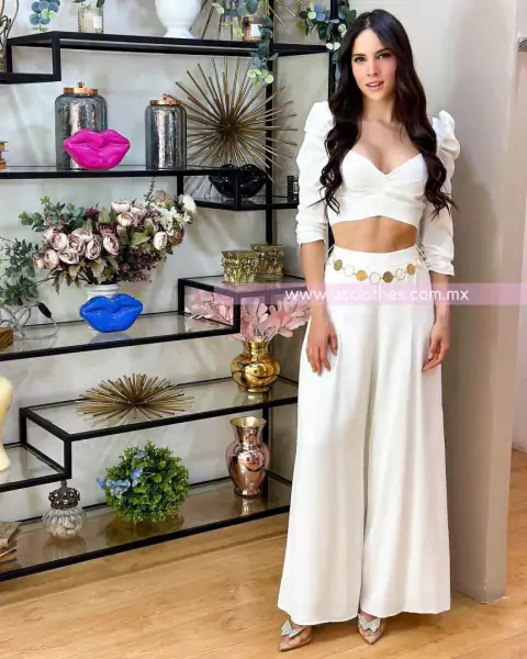 Conjunto Pantalon con cinto y blusa crop puff hombros CS32925 - comprar en línea