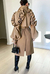 GABARDINA/SACO FLORES EN 3D CON CINTO
