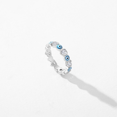 Anillo ojo corazón
