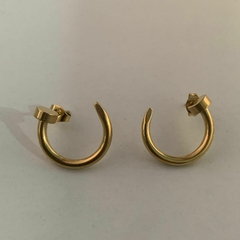 ARETES CLAVO