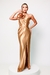 Vestido Andressa Flor no Ombro Acetinado Dourado Longo Fenda Lateral Festa