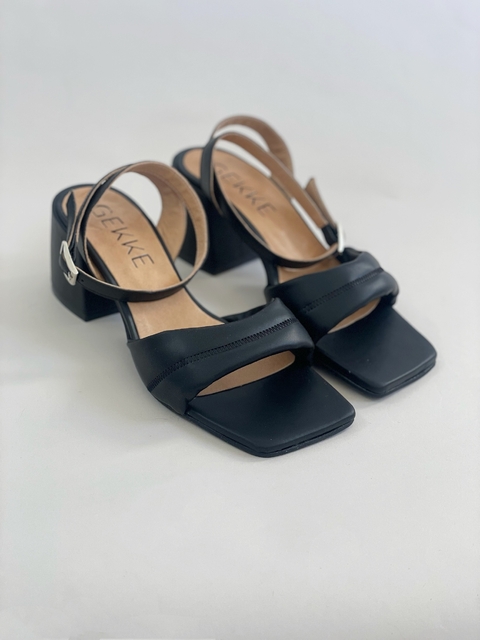 Sandalia Leroy Black 35 - comprar online