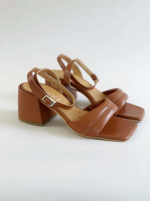 Sandalia Leroy Suela - comprar online