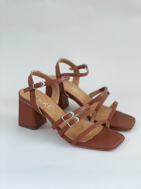 Sandalia Sovrana Suela 37 - comprar online