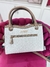 tote & cross Guess mediana en internet