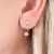 Brinco Ear Jack 2 Zircônias em aço inoxidavel