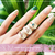 Anillo laminas y cubic color