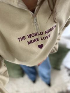BUZO THE WORLD NEEDS en internet