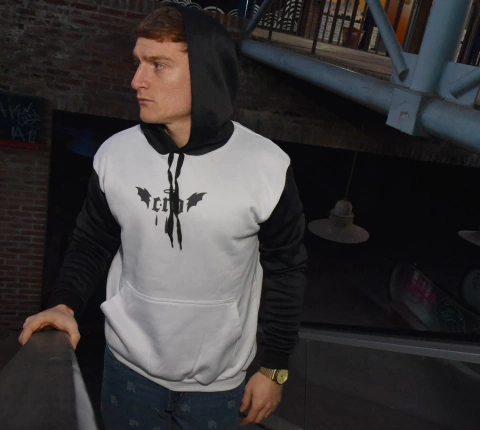 Buzo C.R.O0 (edición limitada)