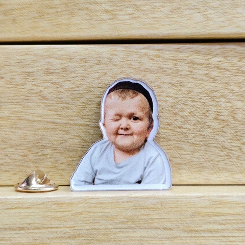 Pin Niño Picando El Ojo - comprar en línea