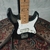 GUITARRA PHX INFANTIL STRATO BK USADA na internet