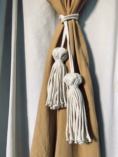 Banner de la categoría COLGANTES Y SUJETA CORTINAS