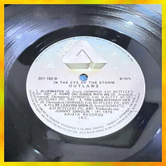 Imagem do ⚡️LP Outlaws - In The Eye Of The Storm