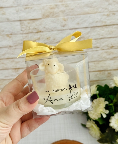 Vela Ovelhinha - Copo de vidro na caixa - comprar online