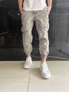 JOGGER MOM GRIS ROTURAS en internet