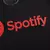 Detalhes dos patrocínios Spotify em vermelho e Ambilight nas mangas da camisa Away II Barcelona 2024/2025 reserva masculina preta – R10STORE. Detalhes dos patrocínios Spotify em vermelho e Ambilight nas mangas da camisa Away II Barcelona 2024/2025 reserva