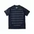 Verso da terceira camisa Aston Villa 2024/2025 III Third Masculino azul marinho, com padrão de linhas horizontais prateadas. Gola redonda azul marinho com detalhes em preto na nuca e recortes nas laterais inferiores em preto, proporcionando um visual eleg