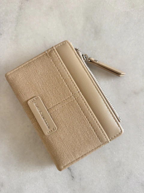 Pocket Glam Beige Claro