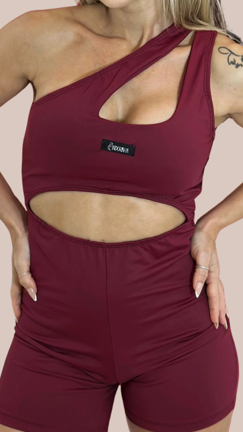 Macaquinho Kezya Vinho - comprar online