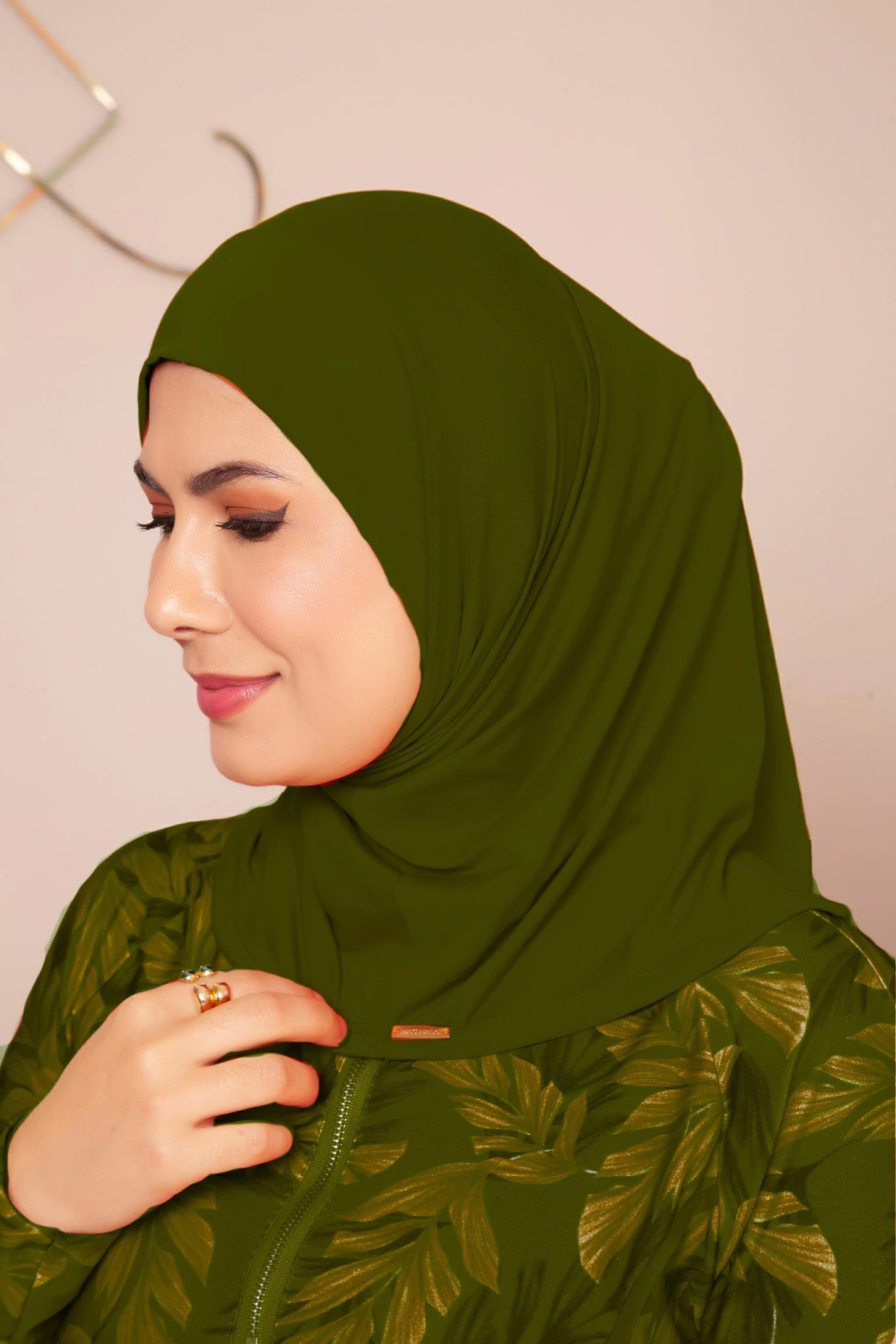 Hijab Esportivo Verde Militar