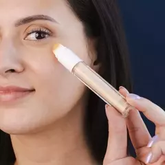 Corretivo Serum Hidratante - Mia Make - comprar online