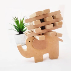 Elefante y Camello de Carga - comprar online