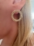 brinco argola frontal banhado a ouro 18k inspiracao joalheria de luxo - comprar online