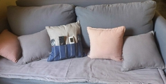 Funda De Almohadón 40x40 Con Bolsillo - NIMUE HOME DECO | Nos dedicamos a que tu hogar sea más agradable y cálido.