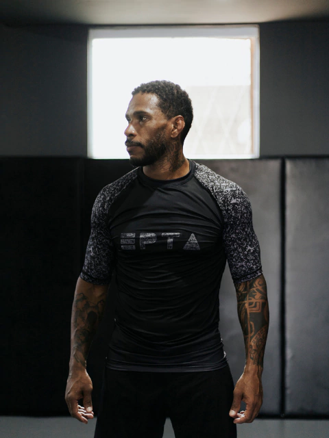 Rash Guard EPTA Black/Gray Manga Curta - comprar online