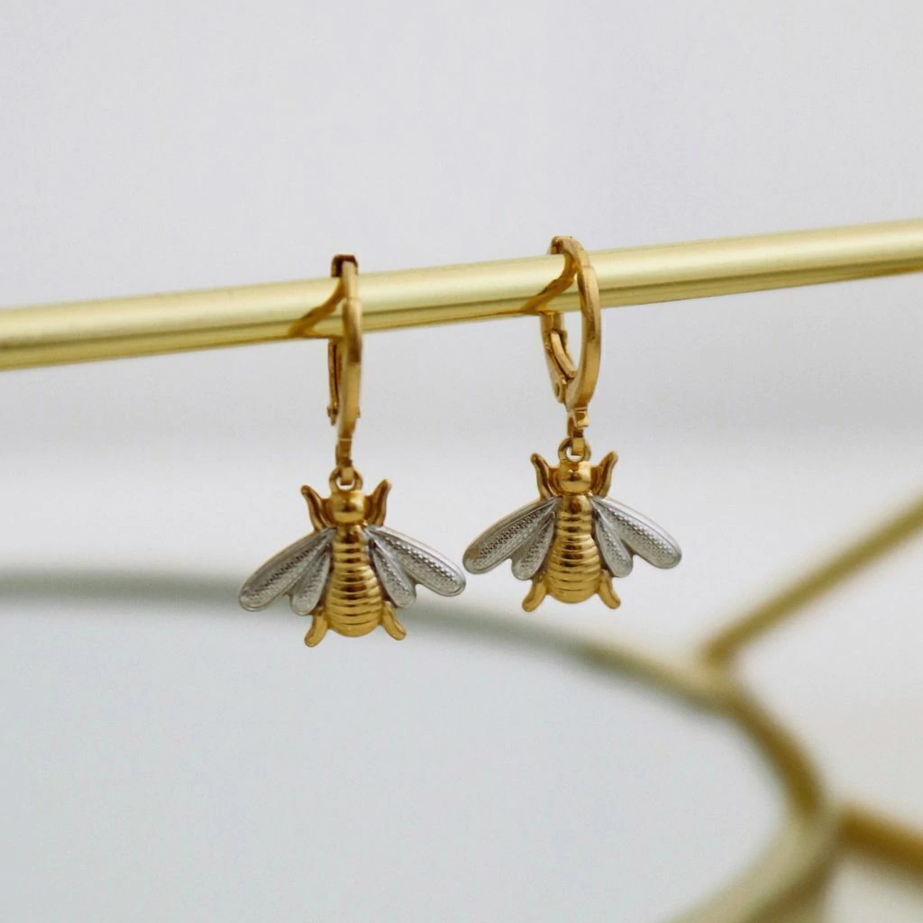 Brinco Argola Abelha