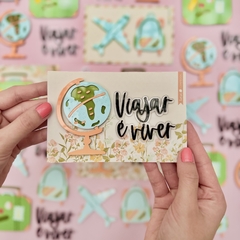 Acrílico Globo + Viajar é viver - Coleção La Vie Est Belle - Lemon Scrapbook