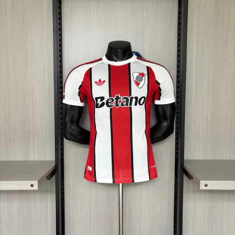 River Plate 26/27 away